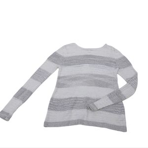 Calvin Klein Women’s Medium Gray White Striped Knit Sweater Long Sleeve Cozy